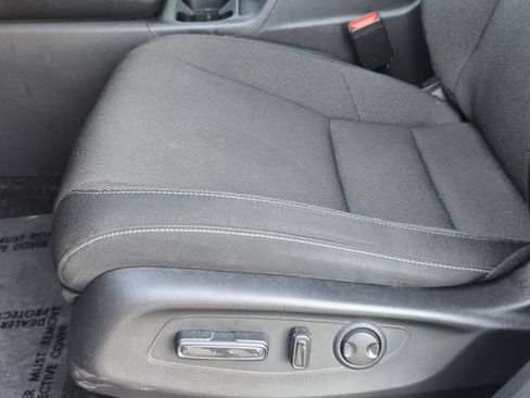 Used 2024 Honda CR-V EX image 16