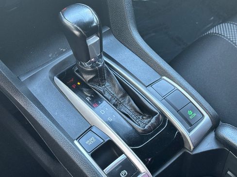 Used 2019 Honda Civic Sport image 17