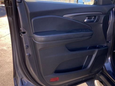 Used 2020 Honda Ridgeline Sport image 27