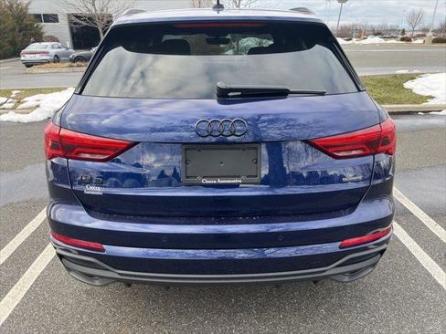 Certified 2025 Audi Q3 2.0T Premium w/ Convenience Package image 5