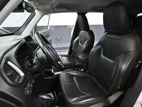 Used 2019 Jeep Renegade Limited w/ Safety and Security Group image 22