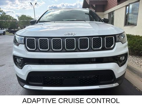 Used 2023 Jeep Compass Limited AWD/4WD image 15