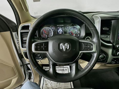 Used 2020 RAM 1500 Big Horn AWD/4WD image 12