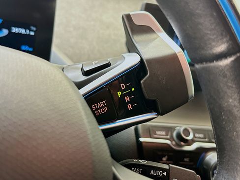 Used 2021 BMW i3 image 25