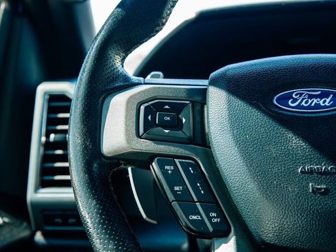 Used 2019 Ford F150 Raptor w/ Equipment Group 802A Luxury image 27