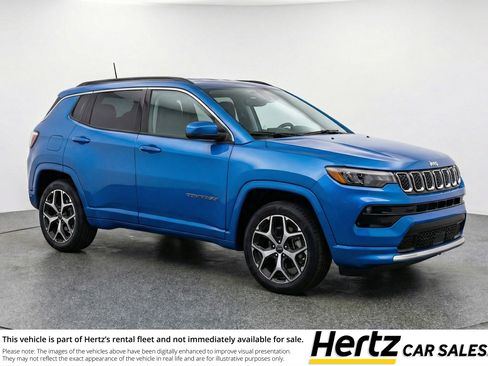 Used 2025 Jeep Compass Limited image 1