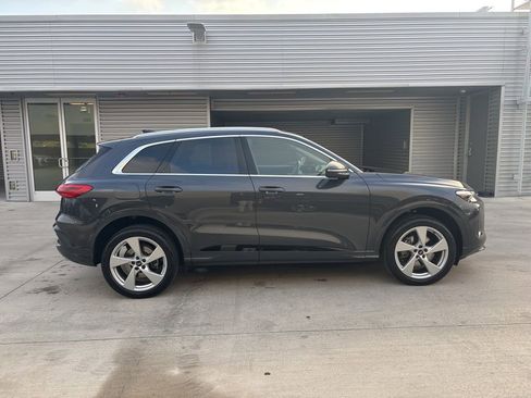 Certified 2025 Audi Q5 Premium Plus w/ Premium Plus image 4