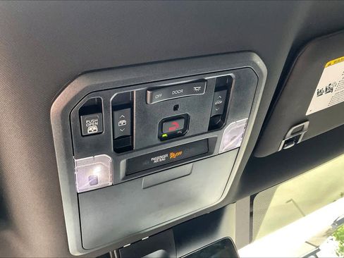 Used 2024 Toyota Tundra TRD Pro AWD/4WD image 32