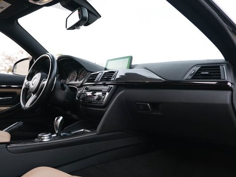 Used 2015 BMW M4 Coupe image 22