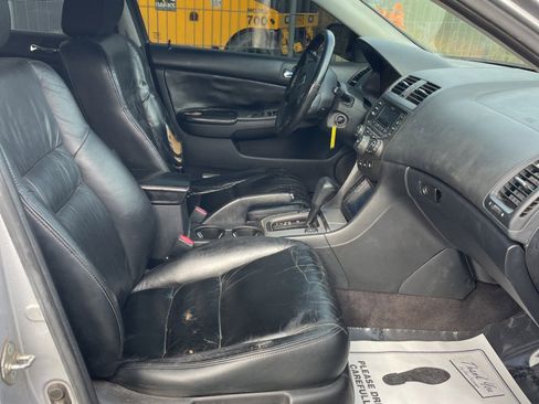 Used 2003 Honda Accord EX image 21