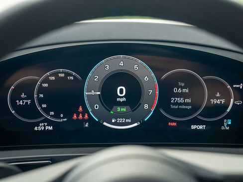 Certified 2025 Porsche Cayenne E-Hybrid AWD/4WD image 15