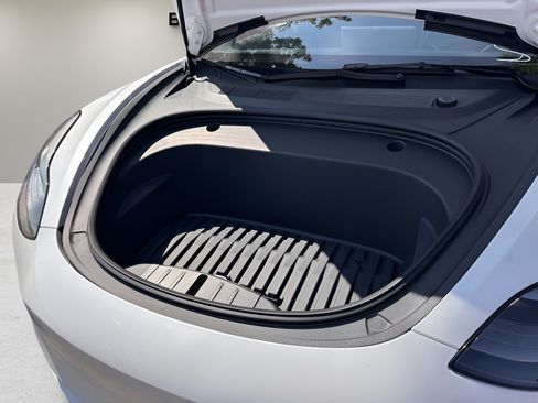 Used 2023 Tesla Model 3 Standard Range RWD image 21