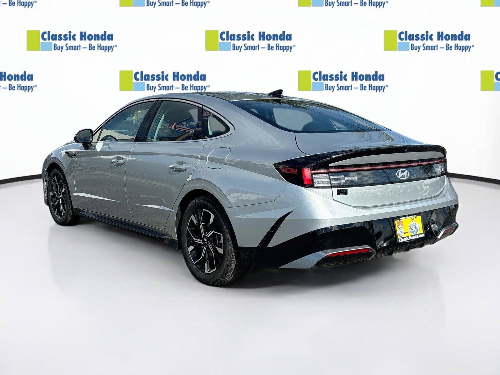 Used 2024 Hyundai Sonata SEL FWD image 5
