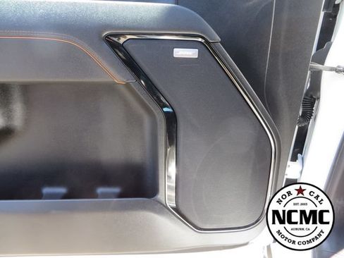 Used 2025 GMC Sierra 1500 AT4 AWD/4WD image 19