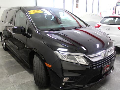Used 2019 Honda Odyssey EX-L image 3
