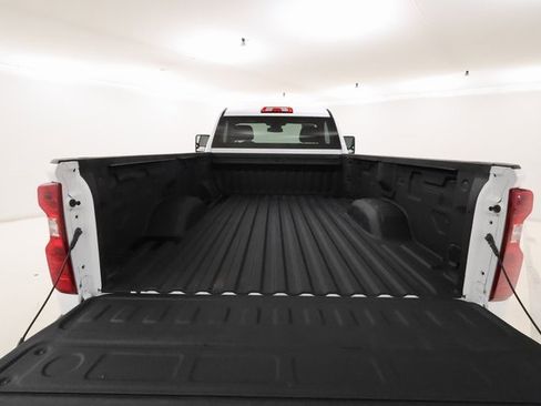 Used 2025 Chevrolet Silverado 2500 W/T w/ WT Convenience Package image 19