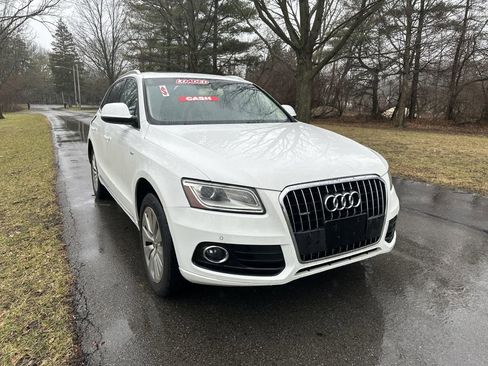Used 2013 Audi Q5 2.0T Prestige w/ Comfort Pkg image 3