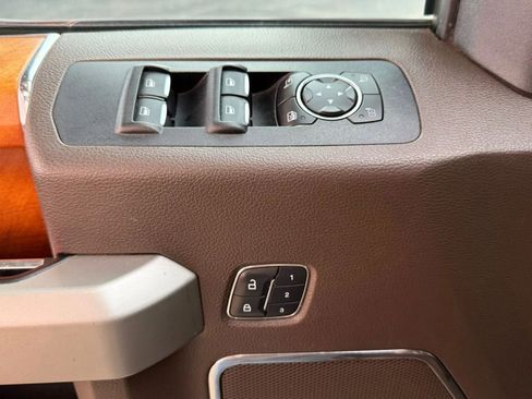 Used 2015 Ford F150 King Ranch w/ Equipment Group 601A Luxury image 45