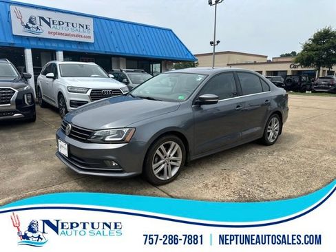 Used 2015 Volkswagen Jetta SEL FWD image 1