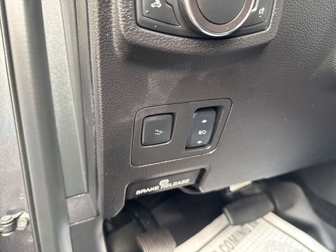 Used 2017 Ford F350 Lariat w/ Lariat Ultimate Package image 16