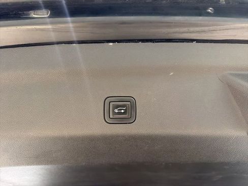 Used 2021 Chevrolet Tahoe LT AWD/4WD image 7