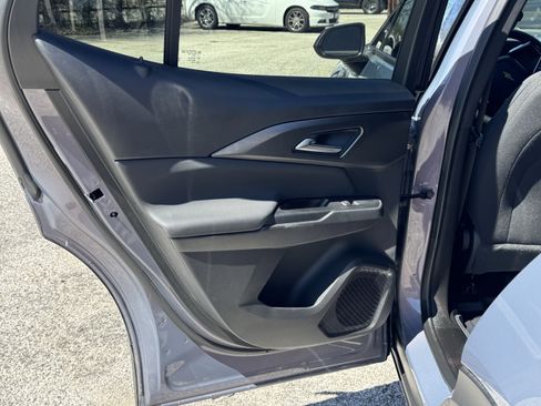 Used 2026 Chevrolet Equinox EV LT image 14