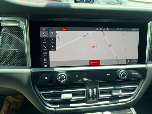 New 2025 Porsche Macan GTS image 24