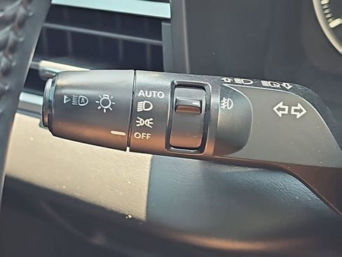 Used 2022 Mitsubishi Outlander SEL AWD/4WD image 31