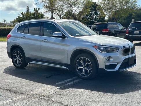 Used 2018 BMW X1 sDrive28i w/ Premium Package image 11