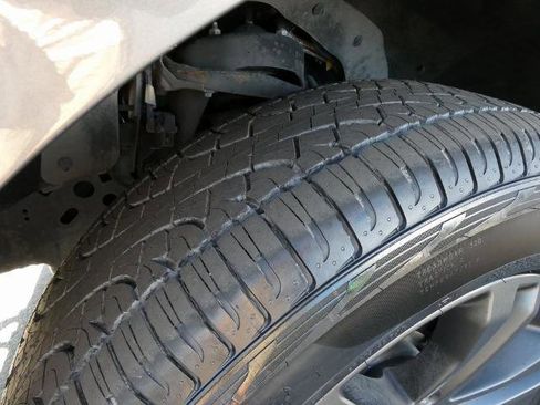 Certified 2021 Ford F150 Lariat w/ Equipment Group 502A High image 13