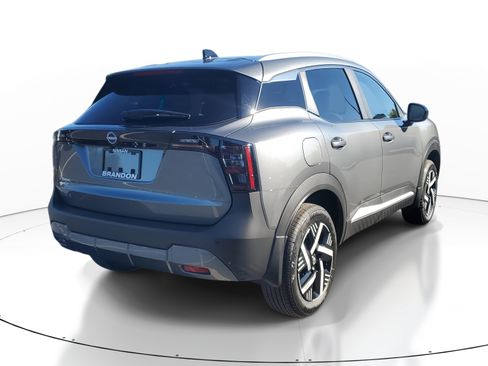 New 2026 Nissan Kicks SV FWD image 7