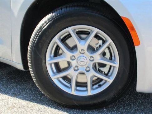 New 2026 Chrysler Voyager LX FWD image 7