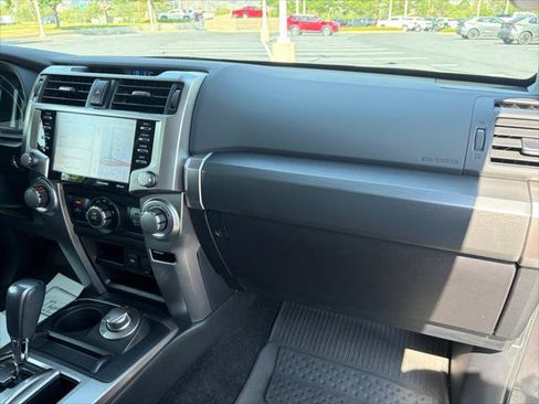 Certified 2023 Toyota 4Runner SR5 Premium w/ SR5 Premium Package AWD/4WD image 20