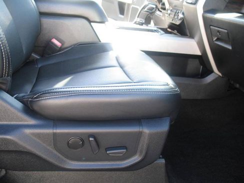 Used 2020 Ford F150 Lariat w/ Equipment Group 502A Luxury AWD/4WD image 21