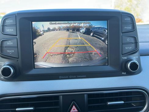 Used 2021 Hyundai Kona SEL w/ Cargo Package image 19