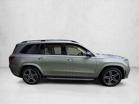 Used 2023 Mercedes-Benz GLS 450 4MATIC image 4