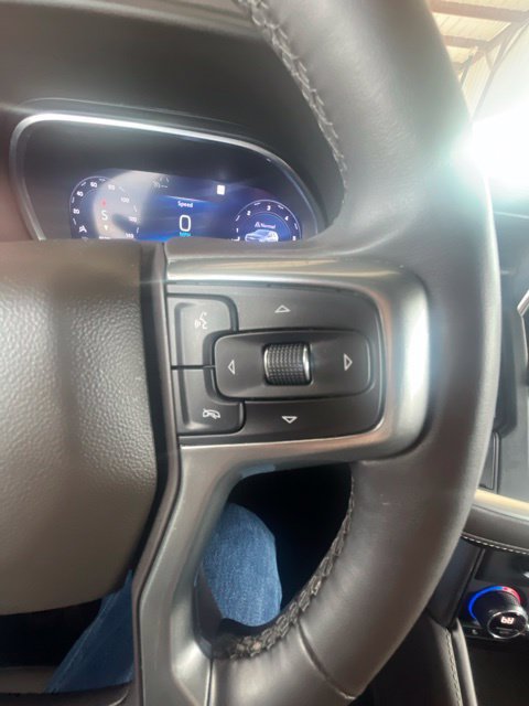 Used 2023 Chevrolet Tahoe LT w/ Luxury Package RWD image 20