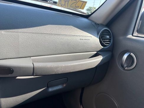 Used 2005 Jeep Liberty Limited AWD/4WD image 15