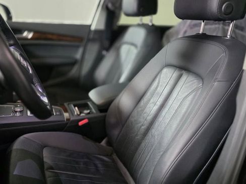 Used 2018 Audi Q5 2.0T Premium Plus w/ Premium Plus Package AWD/4WD image 17