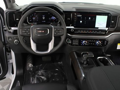 New 2026 GMC Sierra 1500 SLT w/ SLT Premium Plus Package AWD/4WD image 11