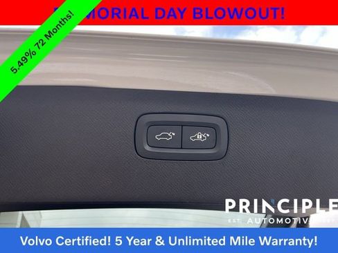 Certified 2024 Volvo XC90 B5 Plus AWD/4WD image 16