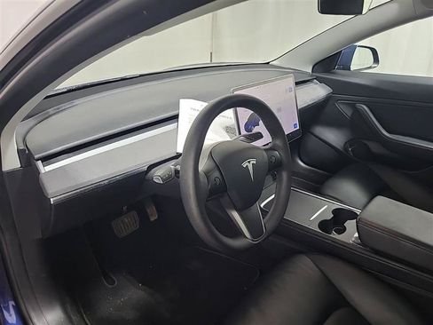Used 2021 Tesla Model 3 Long Range AWD/4WD image 6