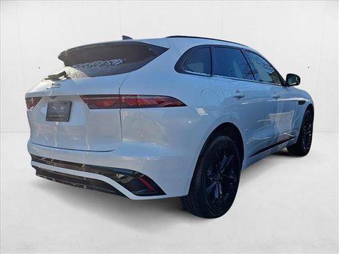 New 2025 Jaguar F-PACE R-Dynamic S image 4