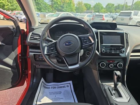Used 2022 Subaru Crosstrek 2.0i Premium w/ Moonroof Package AWD/4WD image 13