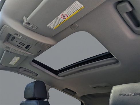 Used 2019 GMC Sierra 3500 Denali image 20