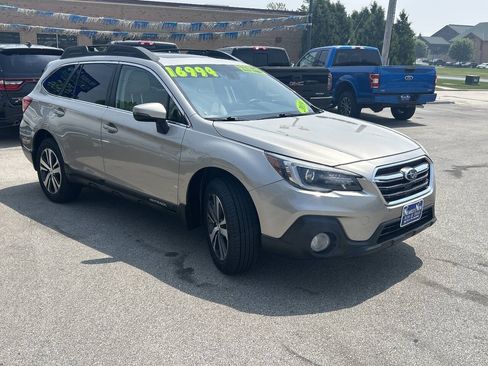 Used 2019 Subaru Outback 2.5i Limited AWD/4WD image 7