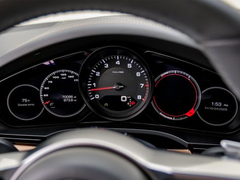 Used 2020 Porsche Cayenne image 20