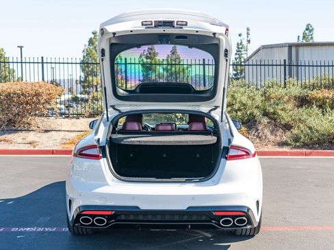 Used 2021 Kia Stinger GT1 RWD image 22
