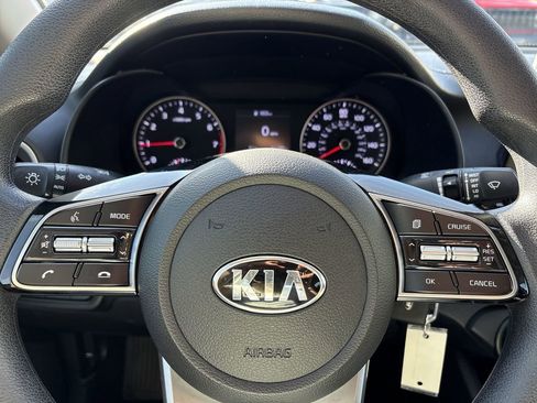 Used 2021 Kia Forte Sedan image 14