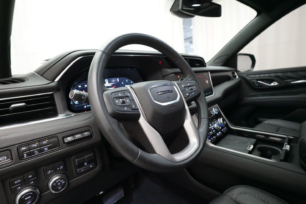 Used 2023 GMC Yukon Denali w/ Max Trailering Package AWD/4WD image 8
